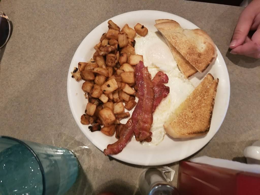 Daddyos Diner | restaurant | 505 East St, Pittsfield, MA 01201, USA | 4134991180 OR +1 413-499-1180