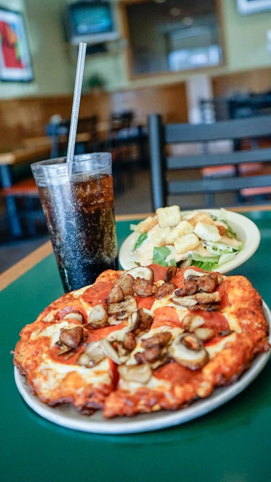 Round Table Pizza | meal delivery | 7201 Archibald Ave Ste 9, Rancho Cucamonga, CA 91701, USA | 9099808040 OR +1 909-980-8040