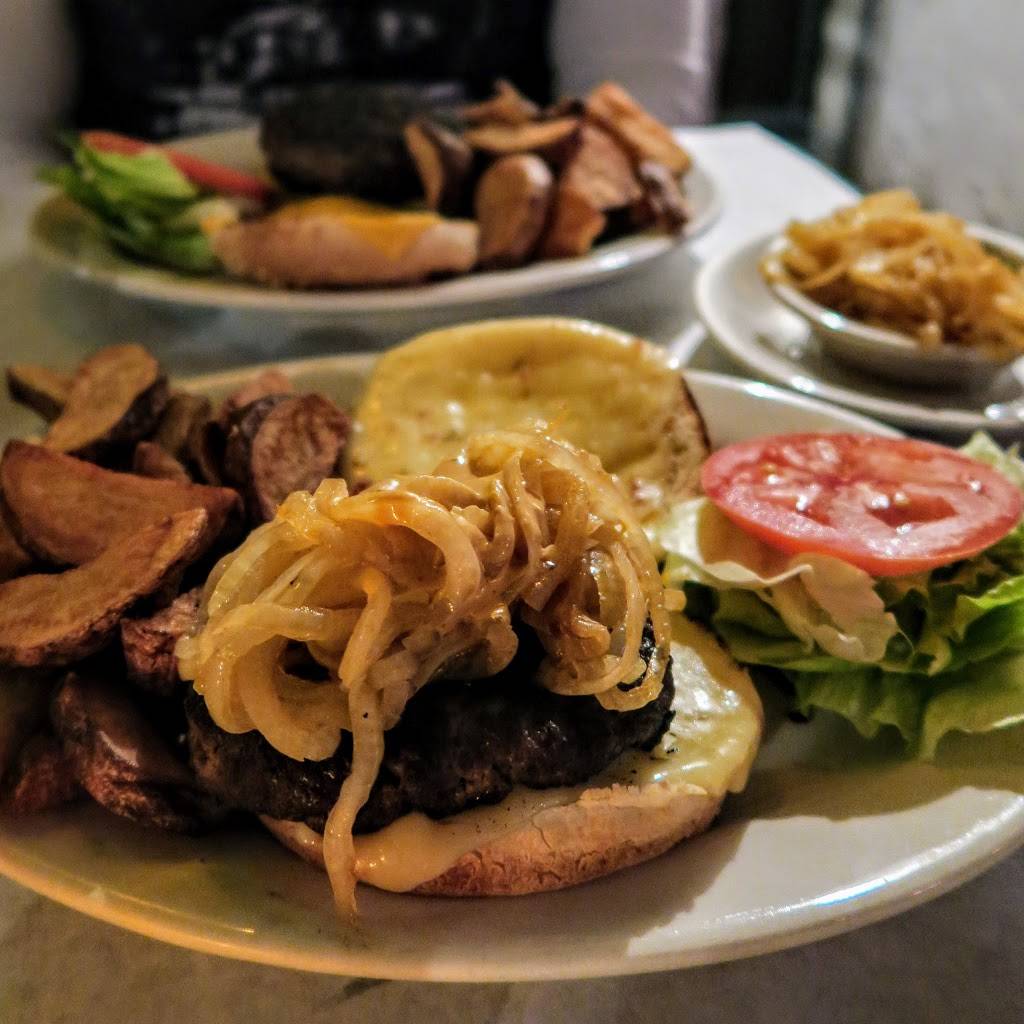 Donovans Pub | restaurant | 57-24 Roosevelt Ave, Woodside, NY 11377, USA | 7184299339 OR +1 718-429-9339