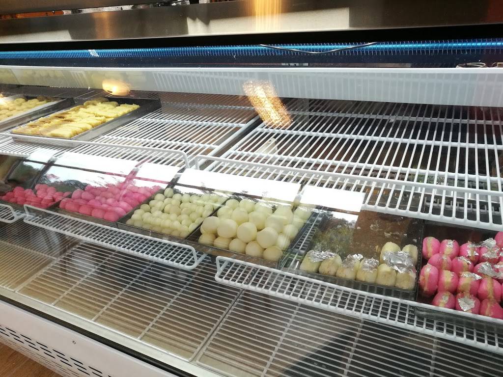 Vaishno Bhog | meal takeaway | 810 E Chatham St, Cary, NC 27511, USA | 9196783172 OR +1 919-678-3172