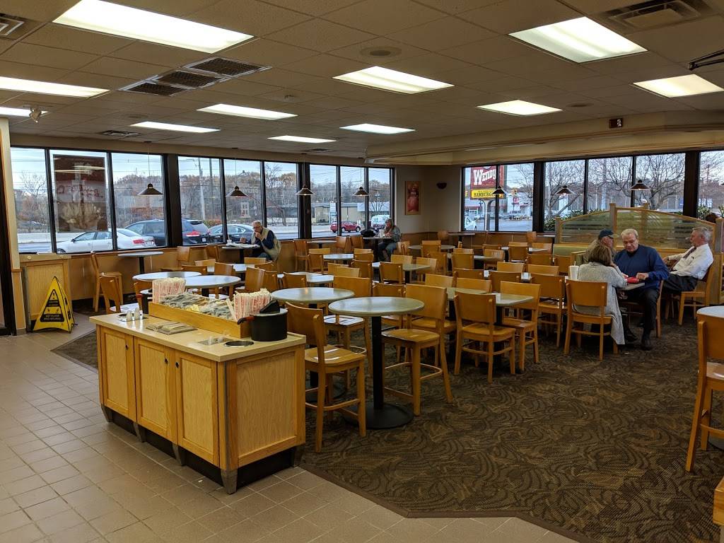 Wendys | restaurant | 300 Turnpike Rd, Westborough, MA 01581, USA | 5083660081 OR +1 508-366-0081