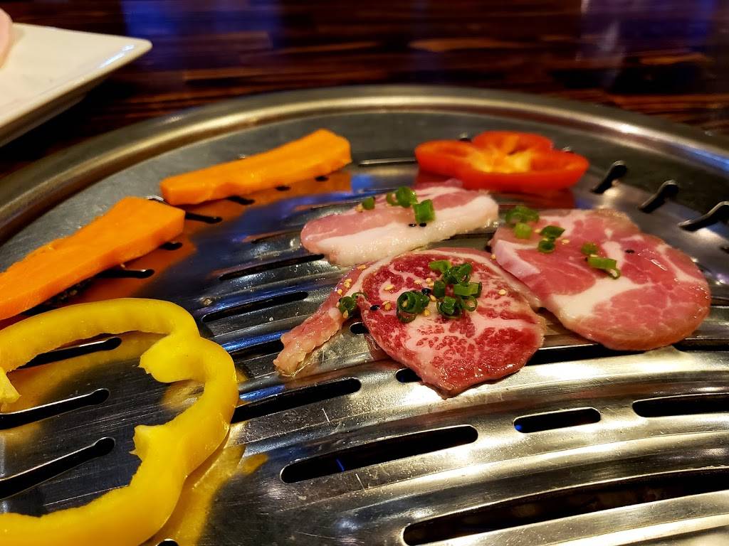 Umami BBQ Sushi | restaurant | 7000 E Mayo Blvd #1090, Phoenix, AZ 85054, USA | 4805044557 OR +1 480-504-4557