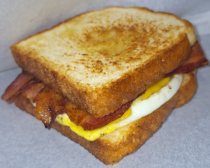 Martins Grocery | restaurant | 208 Jefferson, Widener, AR 72394, USA | 8706334044 OR +1 870-633-4044