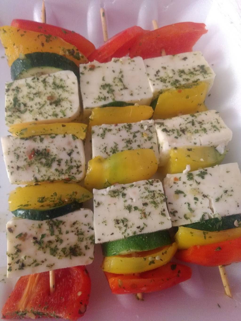 Flings | restaurant | 217 Ahsennénhson, Oka, QC J0N 1E0, Canada | 4504796133 OR +1 450-479-6133