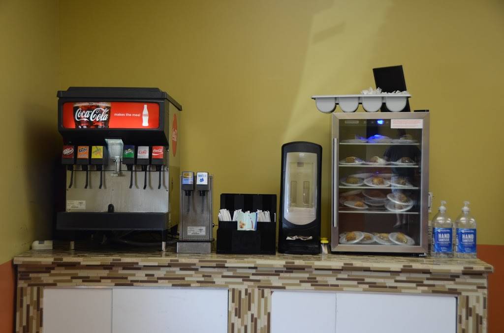 Gyro Cafe & Grill | restaurant | 309 N Main St, Ashland City, TN 37015, USA | 6152461400 OR +1 615-246-1400