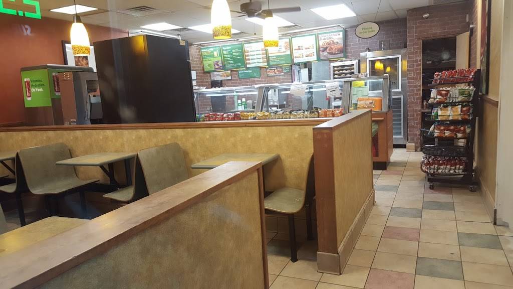 Subway Restaurants | restaurant | 926 Interstate Hwy 30, Royse City, TX 75189, USA | 9726359030 OR +1 972-635-9030