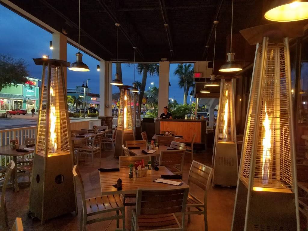 Clearwater Oyster Company | restaurant | 655 S Gulfview Blvd, Clearwater Beach, FL 33767, USA | 7274511134 OR +1 727-451-1134