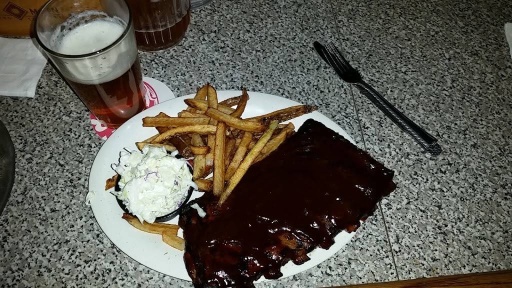 Big Daddys Sports Lounge | night club | 10618 N Cave Creek Rd, Phoenix, AZ 85020, USA | 6028611034 OR +1 602-861-1034