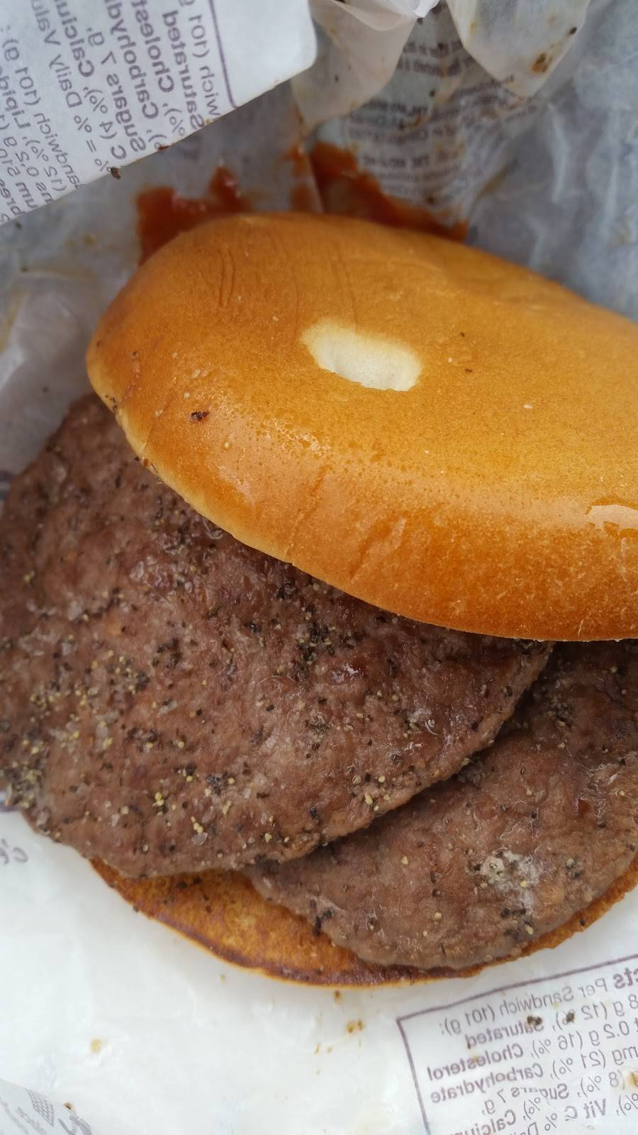 McDonalds | cafe | 670 Eglinton Ave W, Mississauga, ON L5R 3V2, Canada | 9055025939 OR +1 905-502-5939