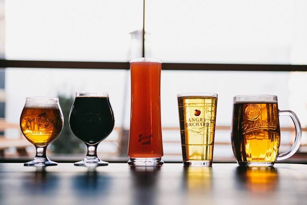 Hurry Back | restaurant | 2212 Elliston Pl, Nashville, TN 37203, USA | 6159150764 OR +1 615-915-0764