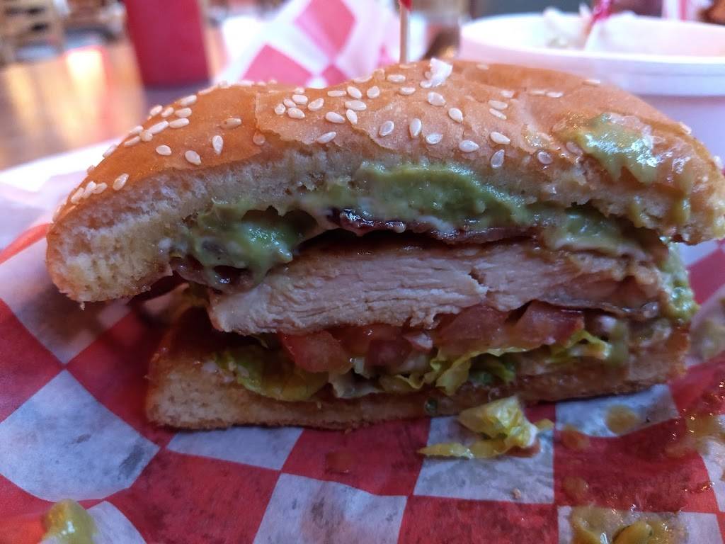 Copperhead Grill | restaurant | 6115 Lohman Ford Rd, Lago Vista, TX 78645, USA | 5122847825 OR +1 512-284-7825