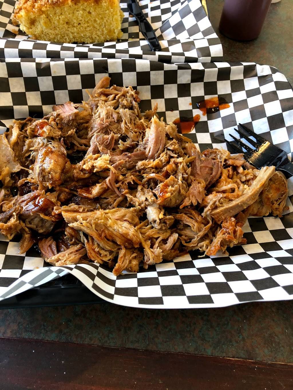 Q Dogs | restaurant | 619 N Pinellas Ave, Tarpon Springs, FL 34689, USA | 7279403422 OR +1 727-940-3422