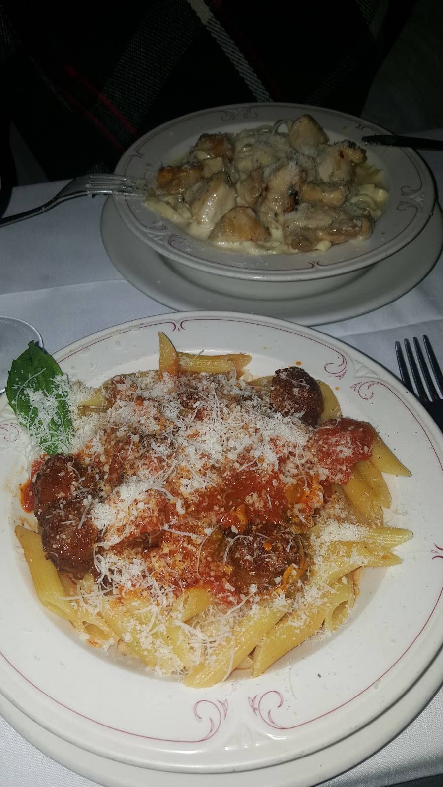 Ecco | restaurant | 124 Chambers St, New York, NY 10007, USA | 2122277074 OR +1 212-227-7074