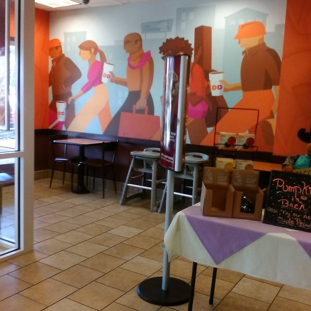 Dunkin | cafe | 7 Village Green Dr A-5 and A, 6, Litchfield, CT 06759, USA | 8605677714 OR +1 860-567-7714