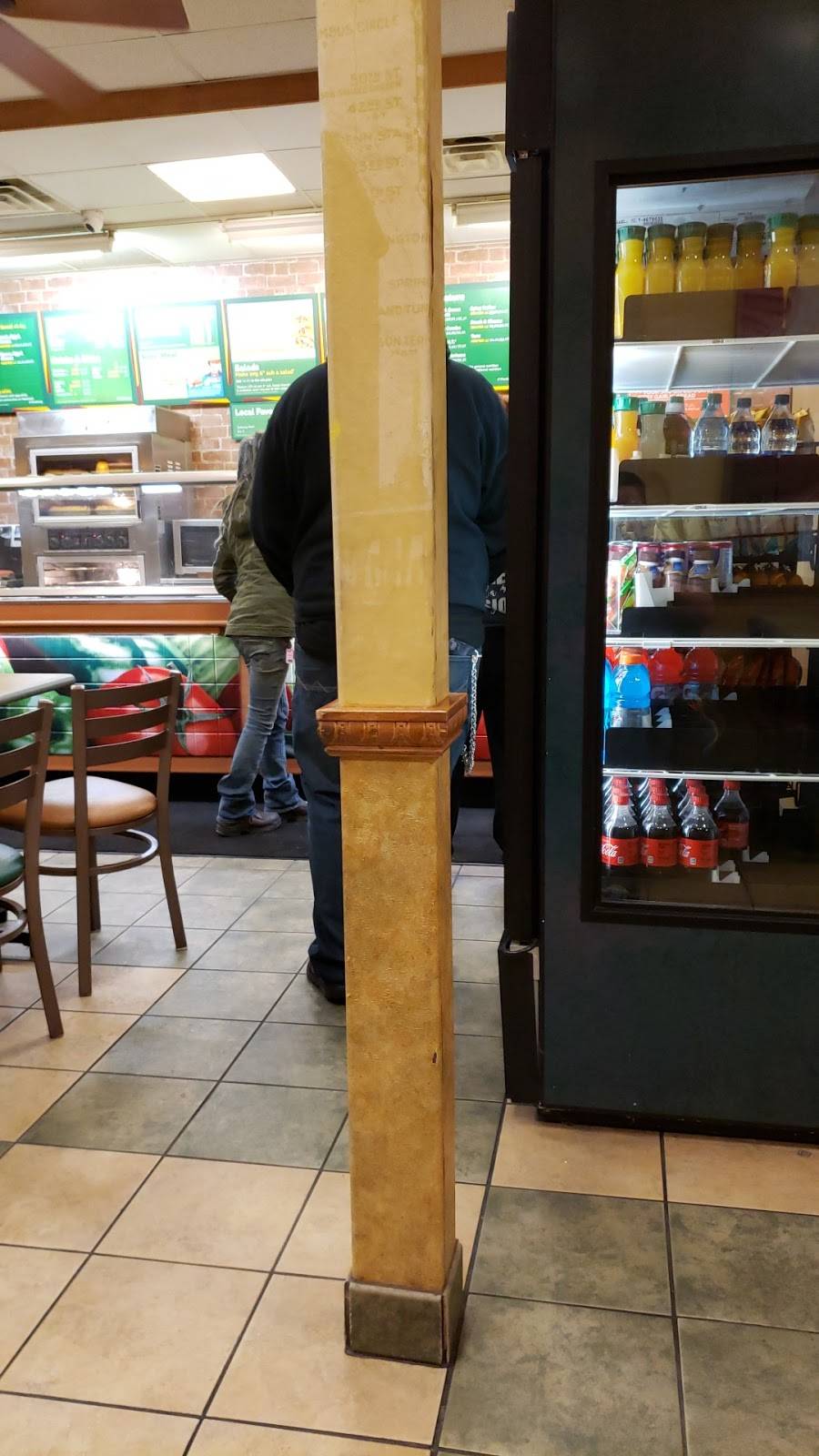 Subway | restaurant | 2170 Park Rd, Connersville, IN 47331, USA | 7658257031 OR +1 765-825-7031