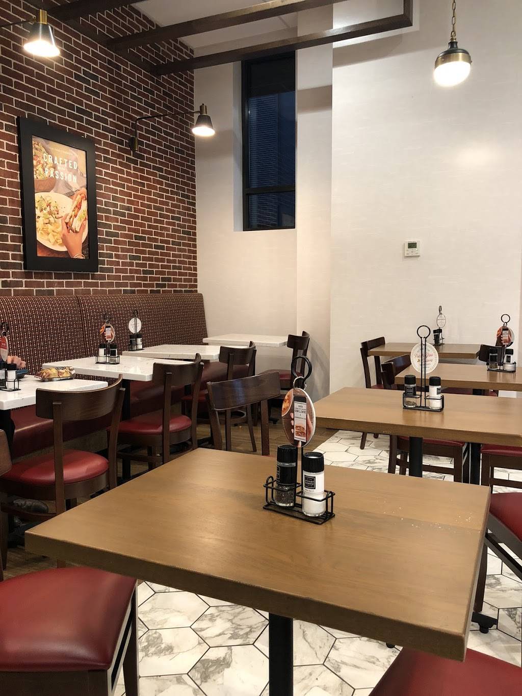 Corner Bakery Cafe | meal delivery | 308 4th Ave S, Nashville, TN 37201, USA | 6152482680 OR +1 615-248-2680