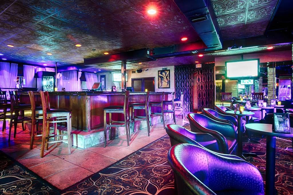 Scores Gentlemens Club | restaurant | 2310 N Dale Mabry Hwy, Tampa, FL 33607, USA | 8138757912 OR +1 813-875-7912