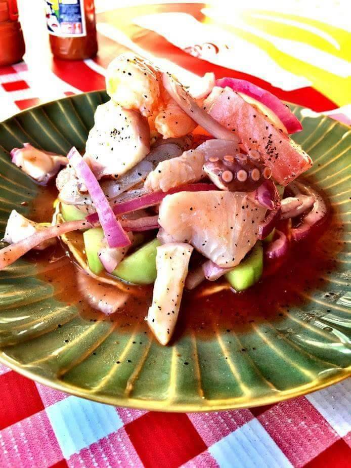 Mariscos La Pulmonia | restaurant | Oscar Baylón Chacón 71, Desarrollo Urbanoejido Matamoros, Tijuana, B.C., Mexico | 016645685889 OR +52 664 568 5889