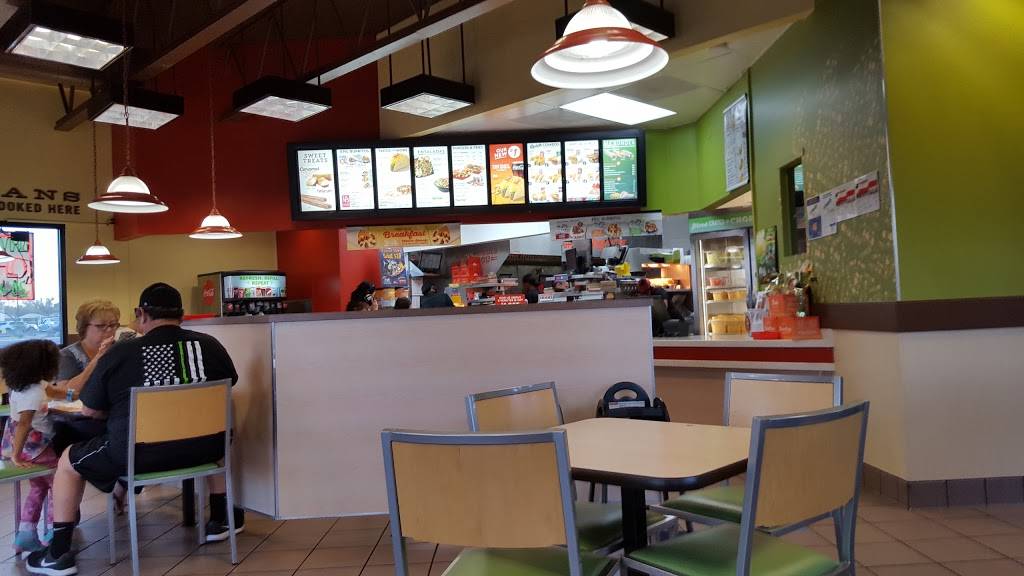 Del Taco | meal takeaway | 13610 Bear Valley Rd, Victorville, CA 92392, USA | 7602416928 OR +1 760-241-6928