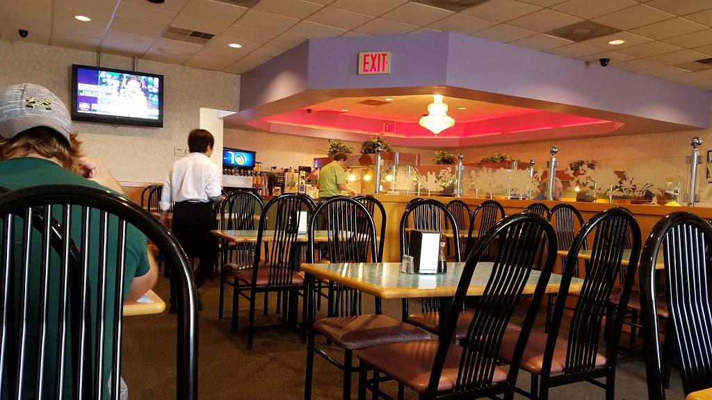 Q Q Buffet | restaurant | Woodfall Dr, Charleston, IL 61920, USA | 2173458838 OR +1 217-345-8838