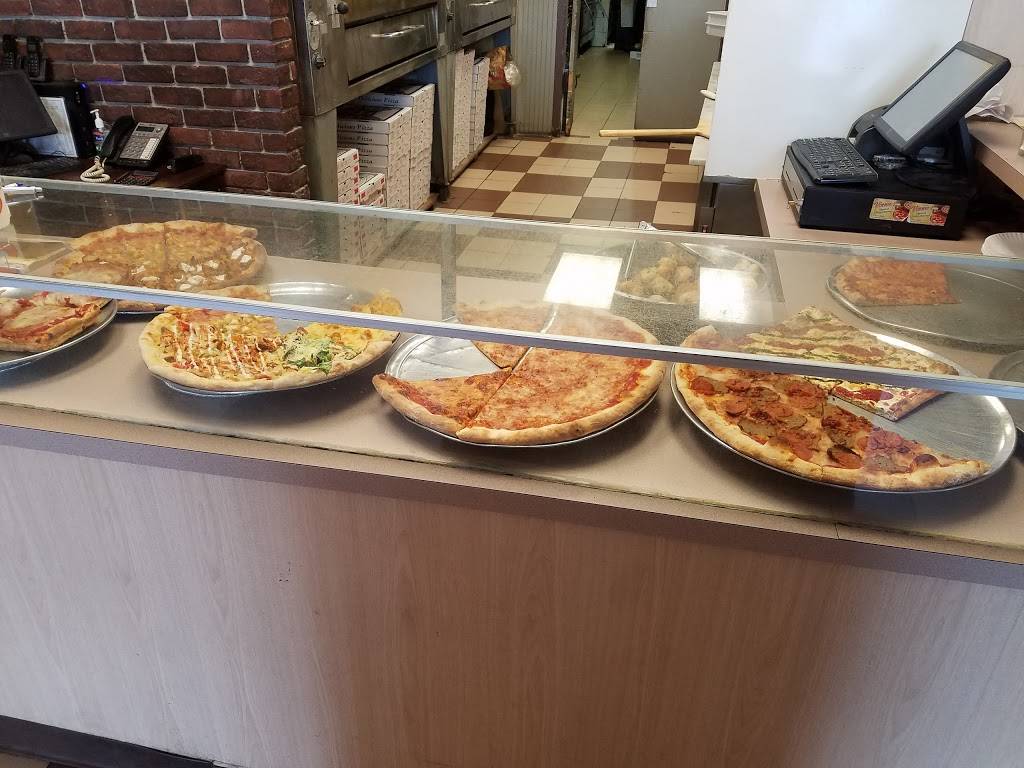 Vinnies Pizzeria | restaurant | 3249 U.S. 9, Freehold, NJ 07728, USA | 7324313888 OR +1 732-431-3888