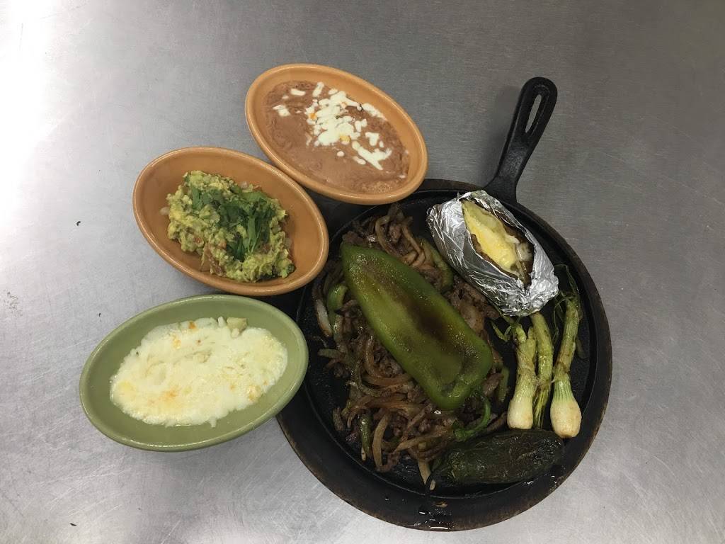 El Zarape café Mexican food & buffet | restaurant | 8600 N Loop Dr, El Paso, TX 79907, USA | 9154448133 OR +1 915-444-8133