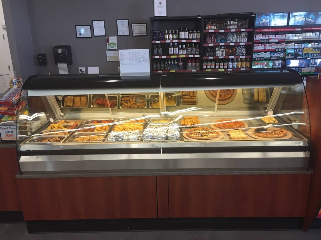 Jack Flash Convenience Store | restaurant | 303 E Warren St, St Joseph, IL 61873, USA | 2174696130 OR +1 217-469-6130