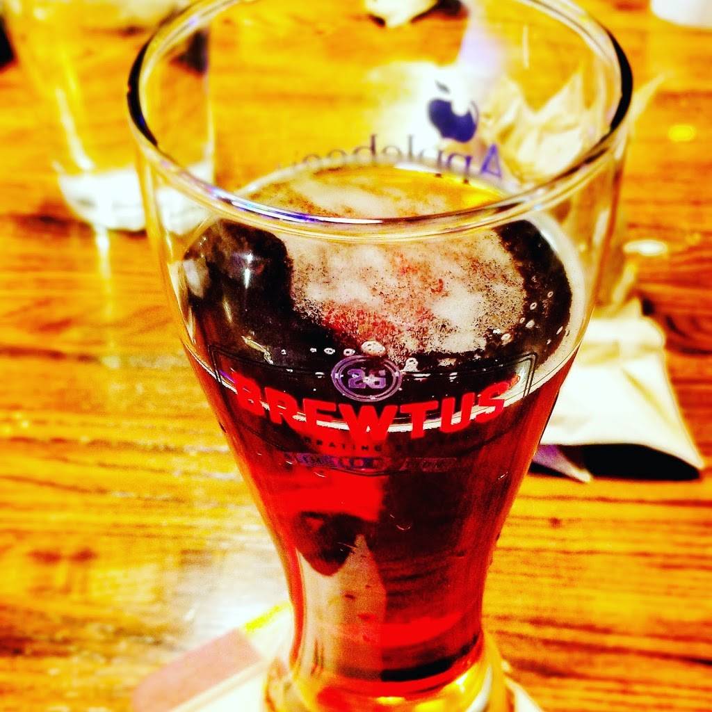 Applebees Grill + Bar | restaurant | 16867 Sierra Lakes Pkwy, Fontana, CA 92336, USA | 9098541003 OR +1 909-854-1003