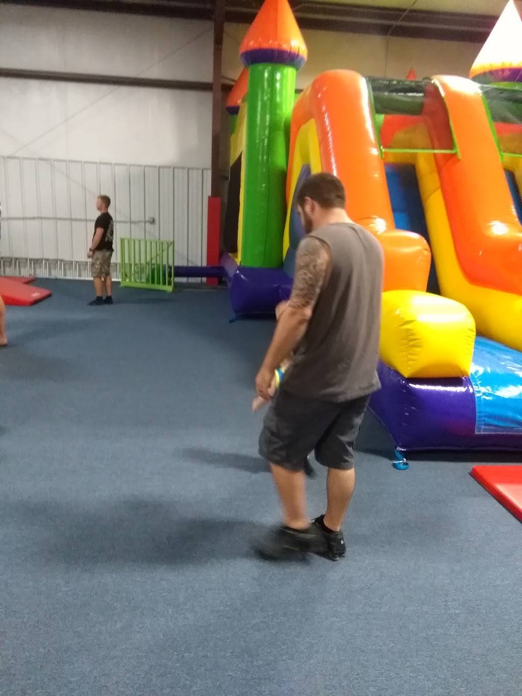 Hunt Brothers Pizza | restaurant | 5504 Wheeler Ave, Fort Smith, AR 72901, USA | 4792263400 OR +1 479-226-3400