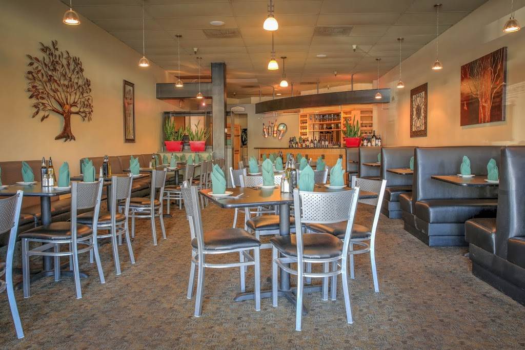 Famiglia Bistro | restaurant | 2501 McHenry Ave, Modesto, CA 95350, USA | 2095441784 OR +1 209-544-1784