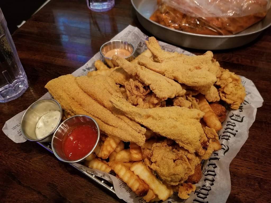 Crazy Cajun | restaurant | 8578 Edinburgh Centre Dr, Brooklyn Park, MN 55443, USA | 7635687085 OR +1 763-568-7085