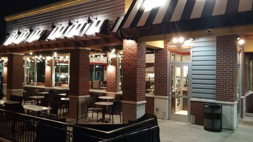 Corner Bakery Cafe | bakery | 720 NW Gilman Blvd, Issaquah, WA 98027, USA | 4256512770 OR +1 425-651-2770