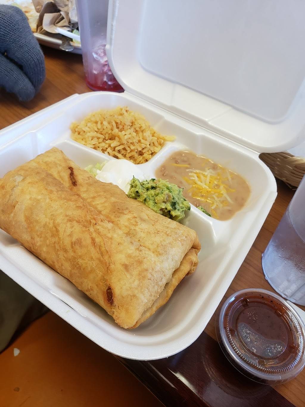 La Tarasca | restaurant | 82231 Indio Blvd, Indio, CA 92201, USA | 4422150123 OR +1 442-215-0123