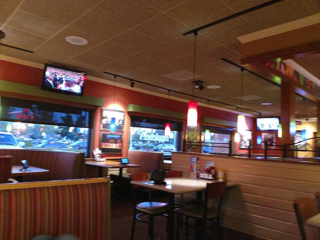 Applebees Grill + Bar | restaurant | 501 Rohnert Park Expy, Rohnert Park, CA 94928, USA | 7072060660 OR +1 707-206-0660