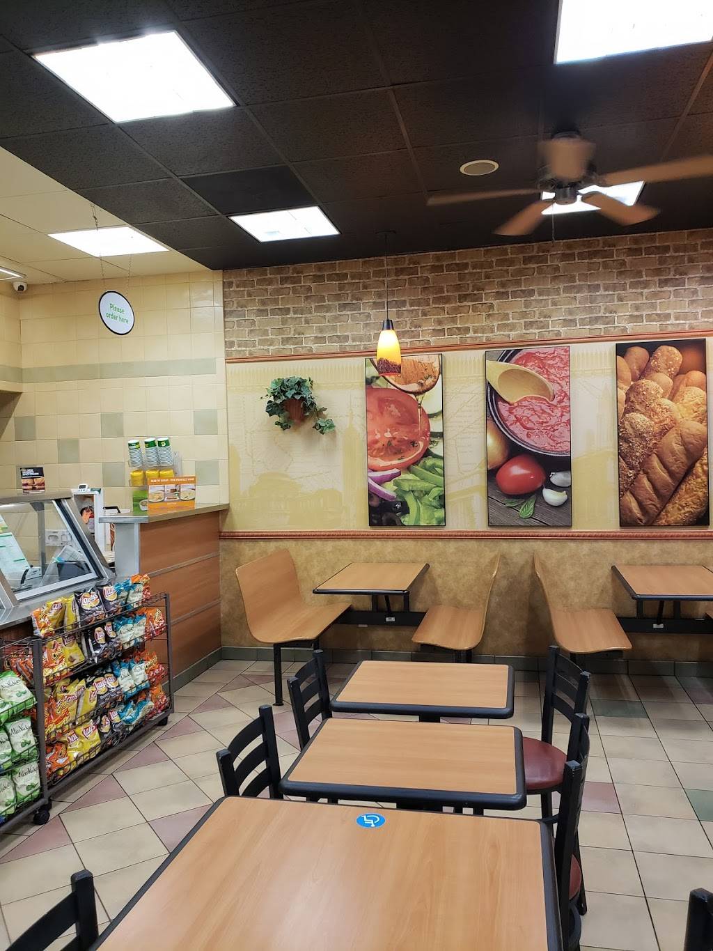Subway Restaurants | restaurant | 6340 San Fernando Rd, Glendale, CA 91201, USA | 8182910805 OR +1 818-291-0805