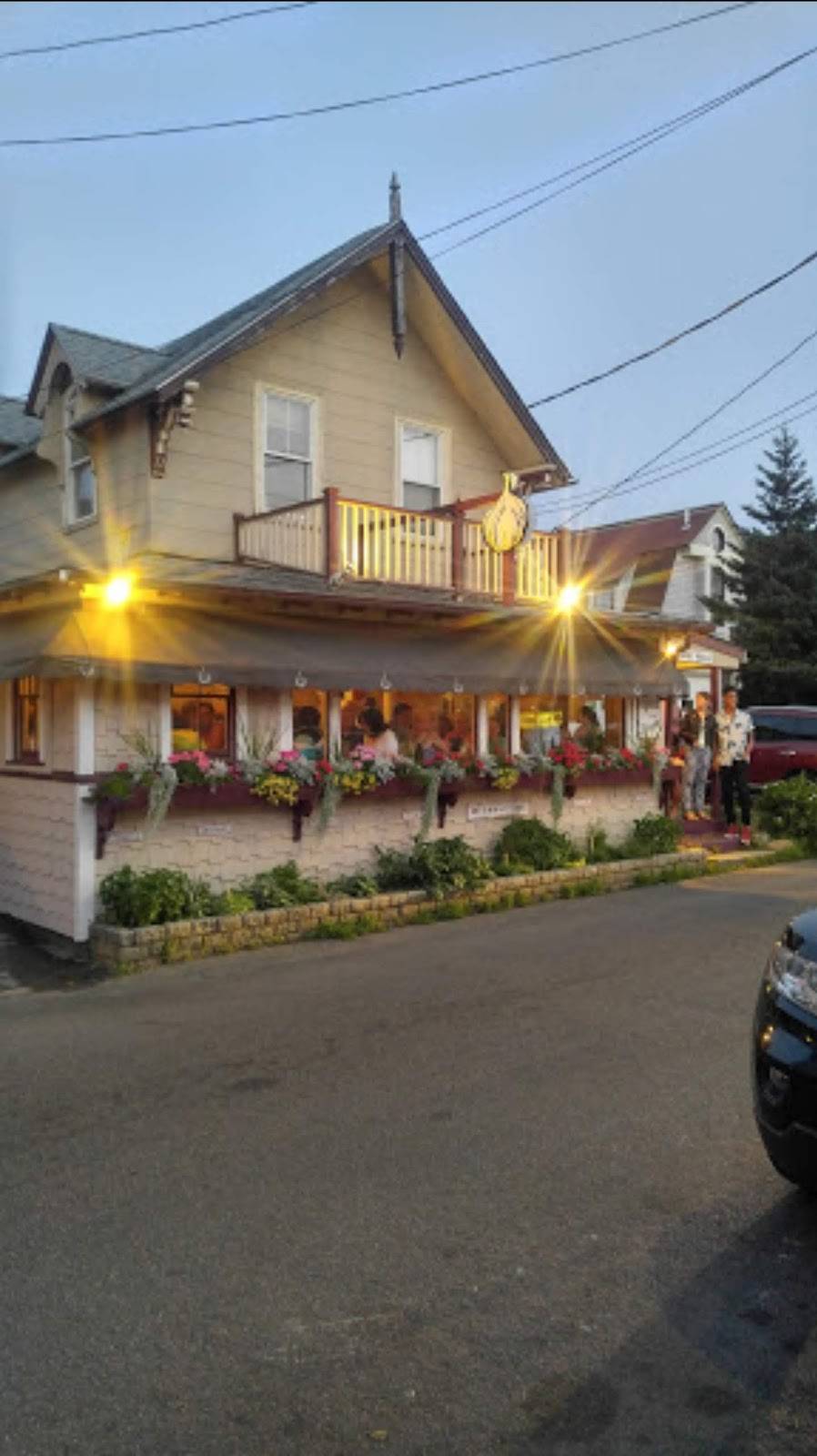Jimmy Seas Pan Pasta | restaurant | 32 Kennebec Ave, Oak Bluffs, MA 02557, USA | 5086879804 OR +1 508-687-9804