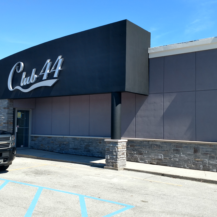Club 44 | night club | 4030 Coldwater Rd, Fort Wayne, IN 46805, USA | 2607555689 OR +1 260-755-5689