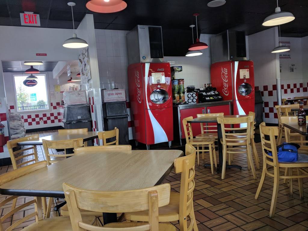 Five Guys | meal takeaway | 1365 Berryville Ave, Winchester, VA 22601, USA | 5405420011 OR +1 540-542-0011