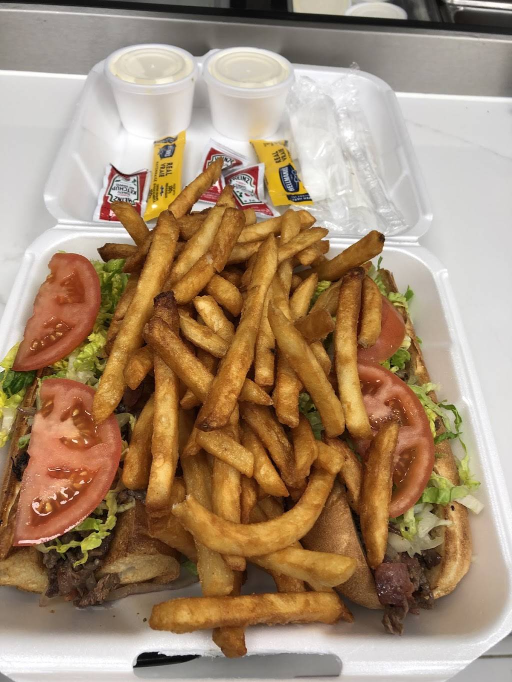 Pizza Blainville | restaurant | 744 Boulevard Curé-Labelle, Blainville, QC J7C 2K3, Canada | 4504199419 OR +1 450-419-9419