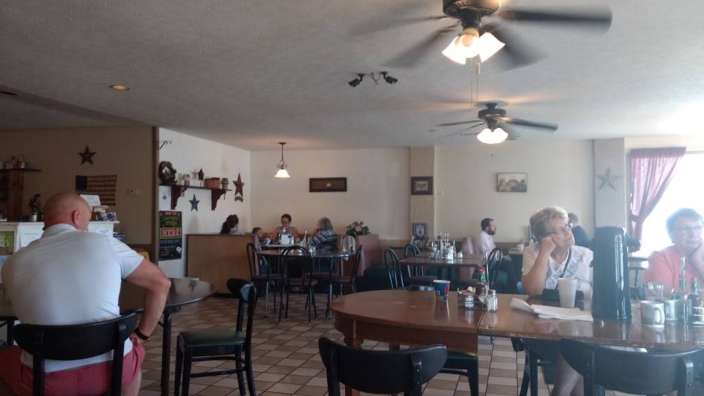 Village Grill | restaurant | 8639 Main St, Honeoye, NY 14471, USA | 5852294002 OR +1 585-229-4002