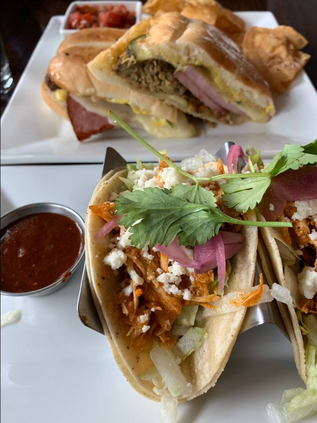 El Jefe Cocina & Bar | restaurant | 5309 Lyndale Ave S, Minneapolis, MN 55419, USA | 6122364791 OR +1 612-236-4791