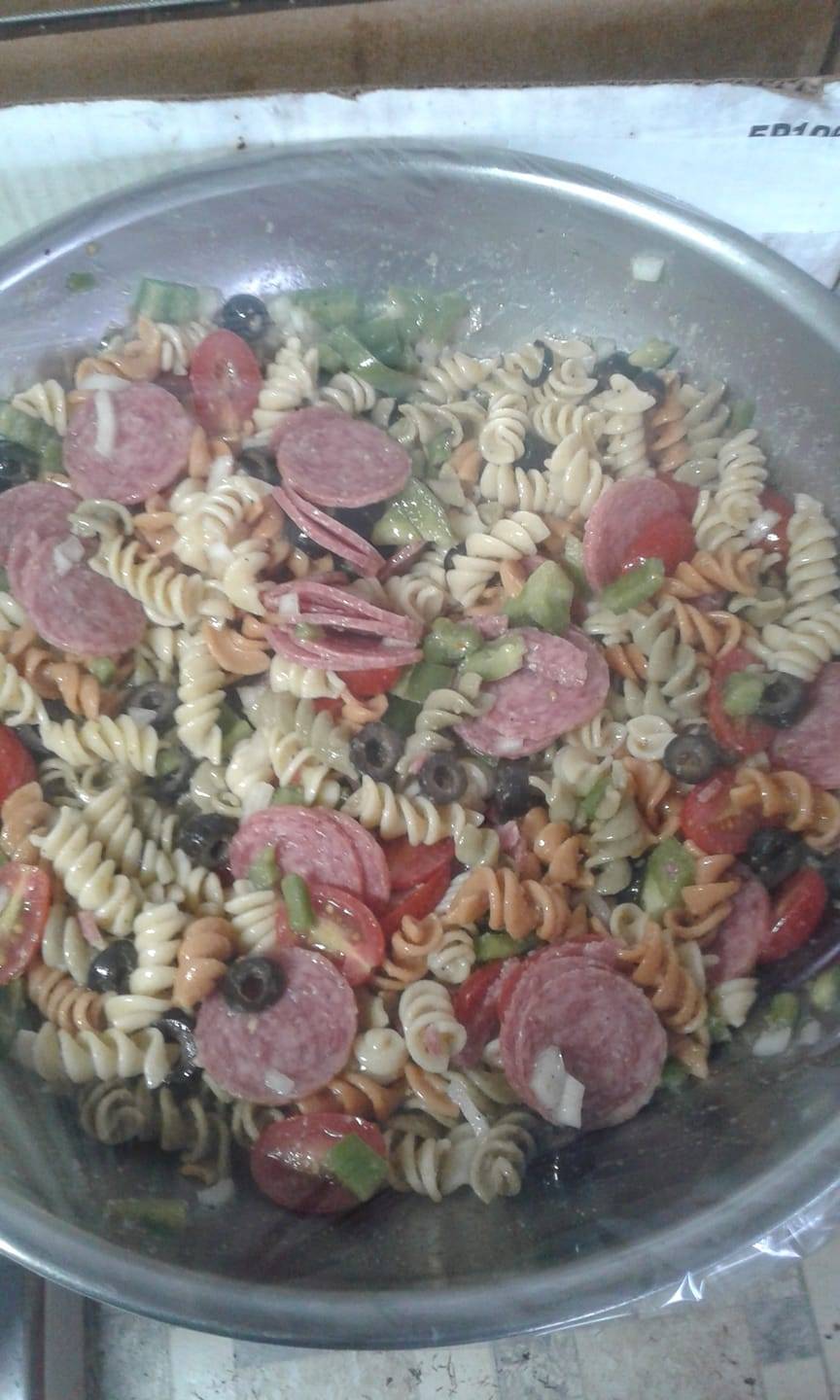 Red, White & Blue, BBQ & Fish | restaurant | 105 E Franklin Ave, Sesser, IL 62884, USA | 6186256227 OR +1 618-625-6227