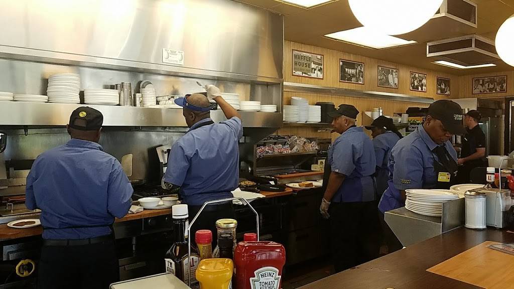 Waffle House | meal takeaway | 2580 Davie Rd, Davie, FL 33317, USA | 9547928150 OR +1 954-792-8150