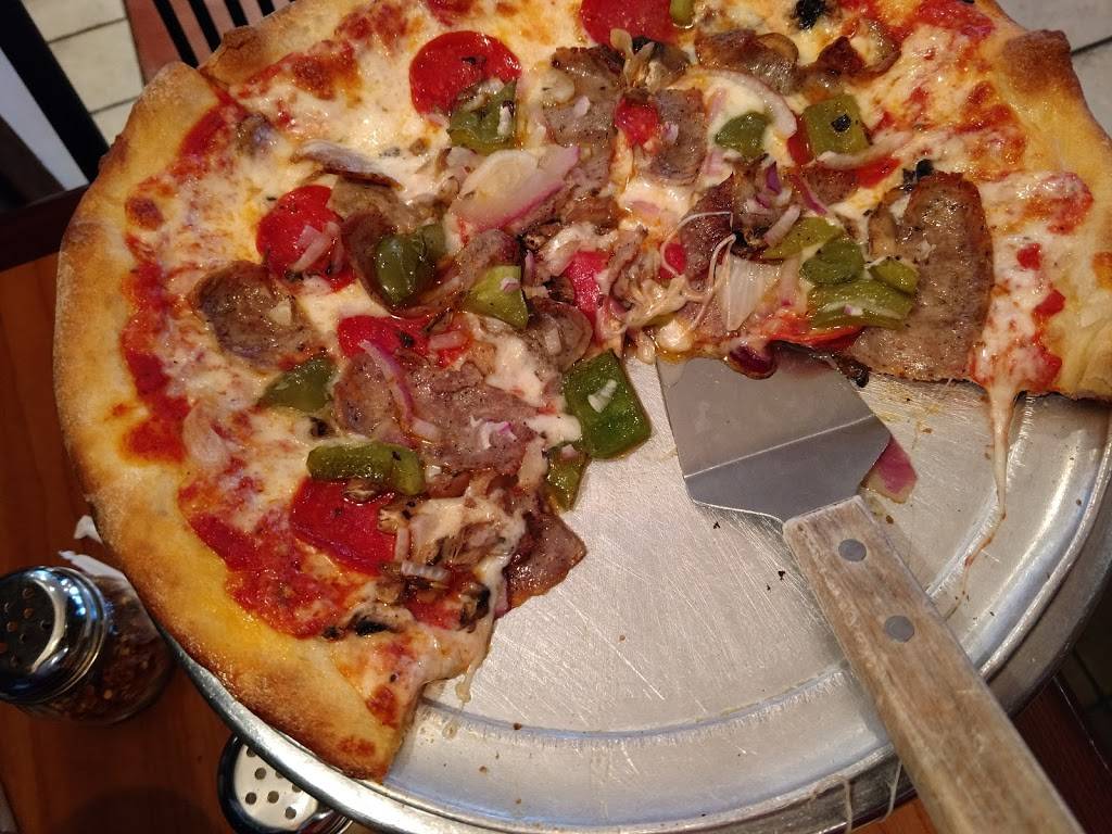 Vincenzos Italian Restaurant | restaurant | 609 Boulevard, Colonial Heights, VA 23834, USA | 8045267440 OR +1 804-526-7440