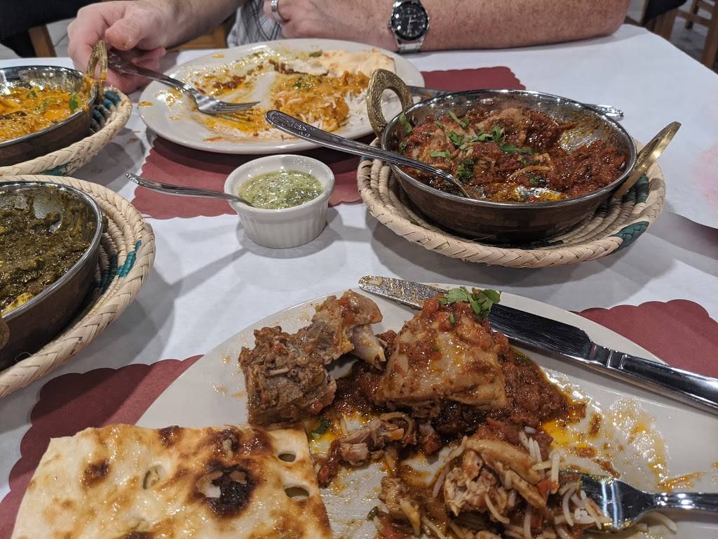 ZAUQ Indian and Pakistani Cuisine | restaurant | 4040 W Waters Ave, Tampa, FL 33614, USA | 8134431720 OR +1 813-443-1720