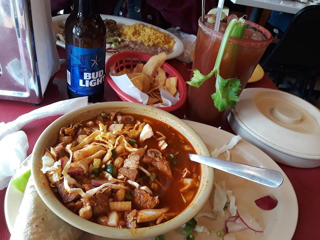 El Original Asadero | restaurant | 1327 Culebra Rd, San Antonio, TX 78201, USA | 2107360070 OR +1 210-736-0070