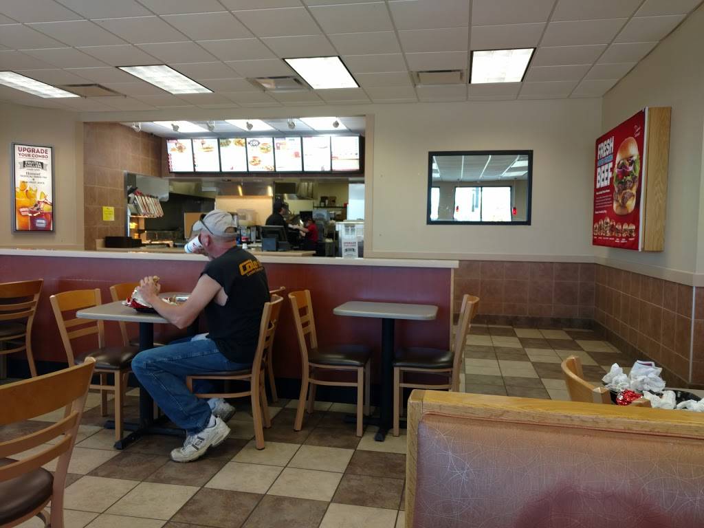 Wendys | restaurant | 21548 FM471, Natalia, TX 78059, USA | 8306639997 OR +1 830-663-9997