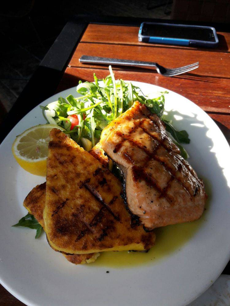 Trabocco Kitchen and Cocktails | restaurant | 2213 S Shore Center, Alameda, CA 94501, USA | 5105211152 OR +1 510-521-1152