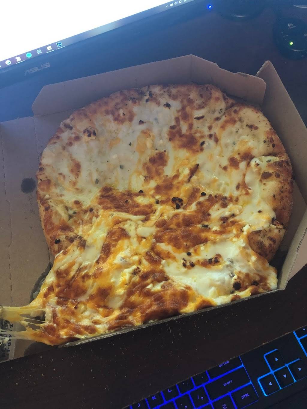 Dominos Pizza | meal delivery | 1631 Washington St E, Charleston, WV 25311, USA | 3043433100 OR +1 304-343-3100