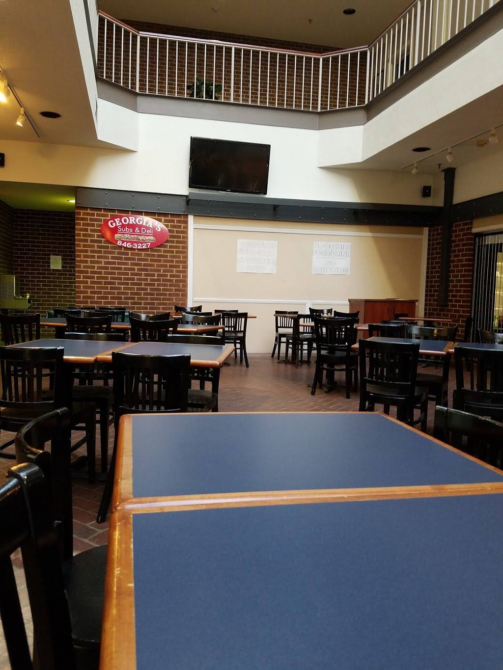 Downtown Deli | restaurant | 915 Main St, Lynchburg, VA 24504, USA | 4348463227 OR +1 434-846-3227